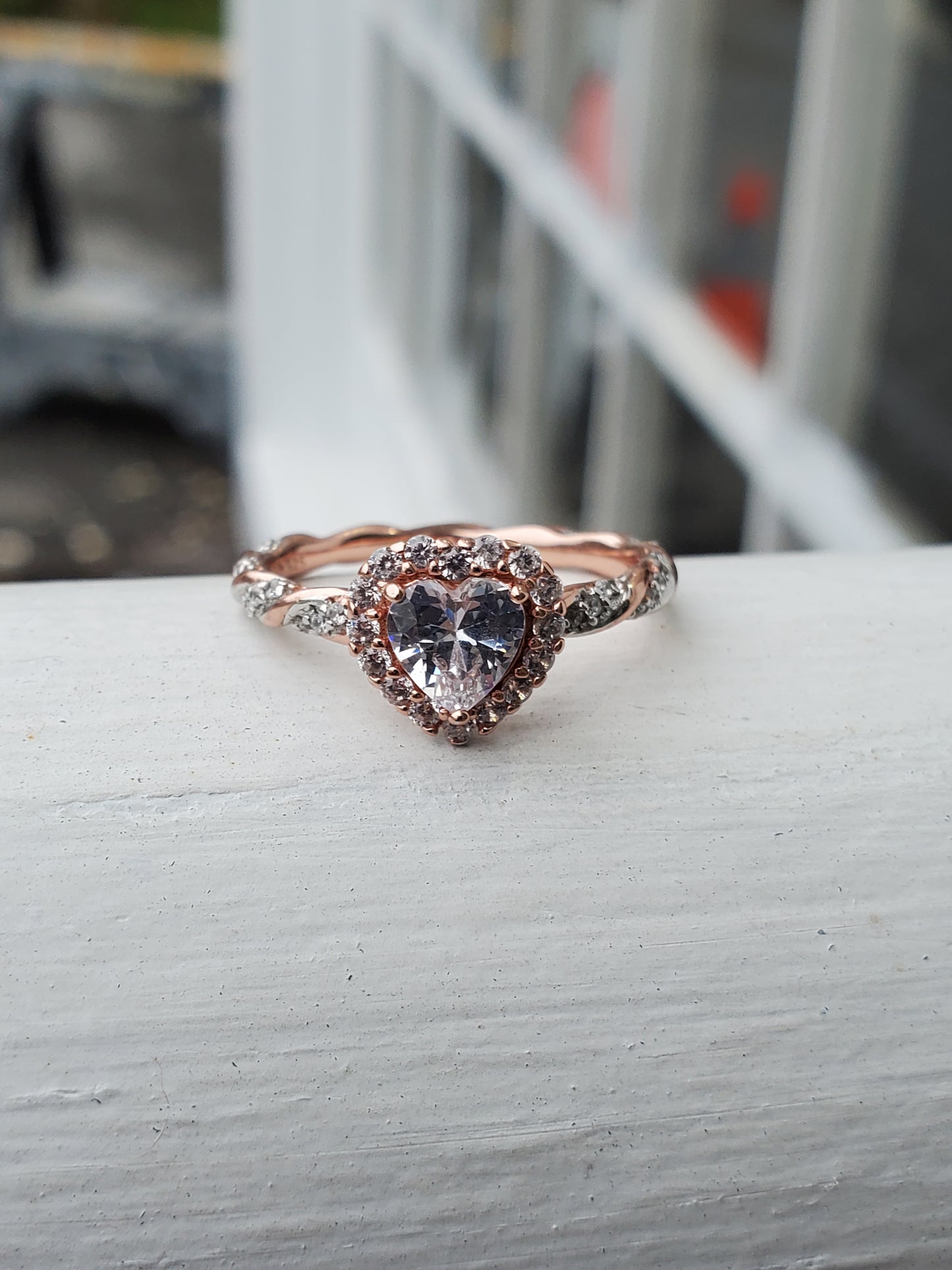 925 Sterling Silver Rose Vermeil Elevated Heart ❤️ Twisted band Ring