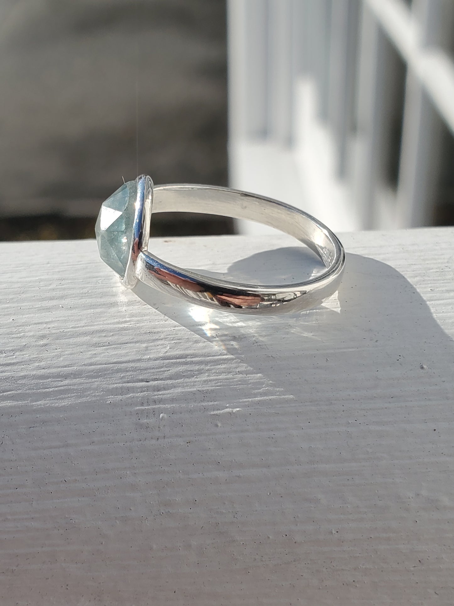 925 Sterling Silver Natural Oval Faceted 2.00ct Prasolite Ring