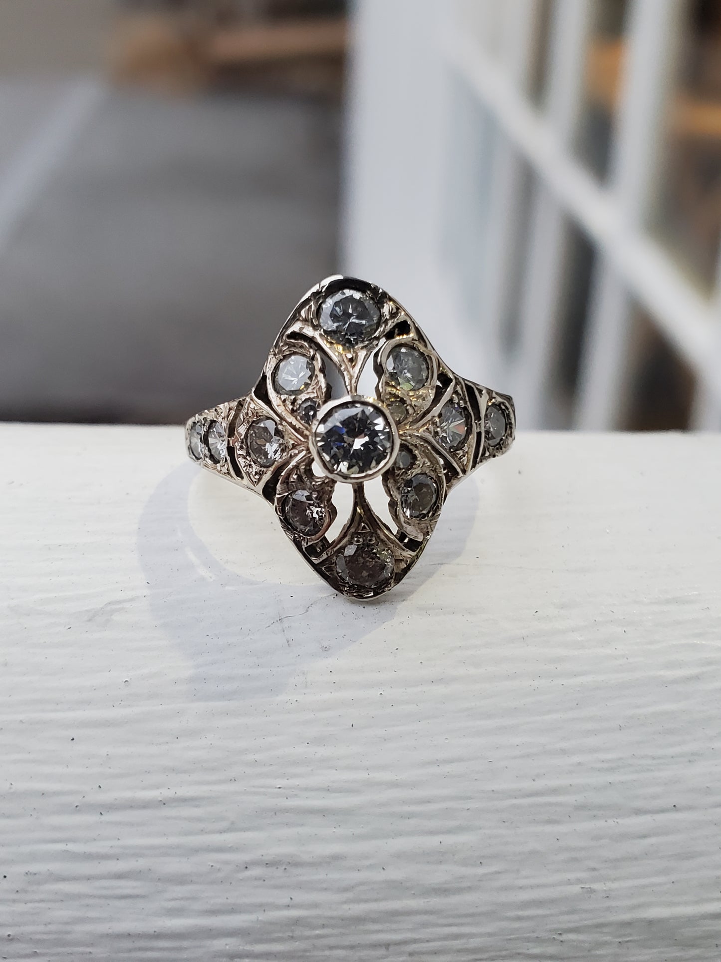 Antique 1920's 14k white gold Art Deco Ring with Natural Diamonds