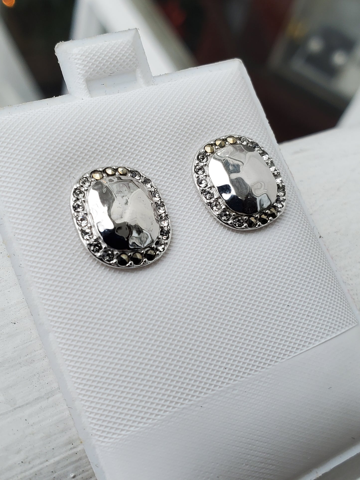 925 Sterling Silver Hammered Design Marcasite & Zirconia Stud Earrings