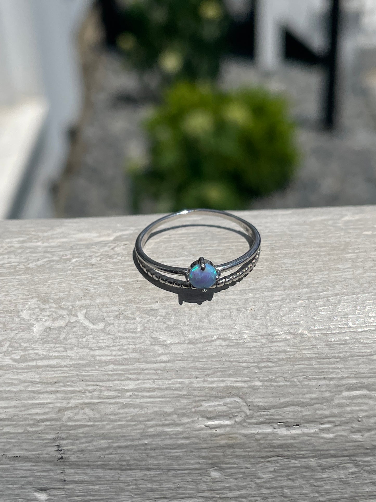 925 Sterling Silver Light Blue Opalite Band Ring Size 7