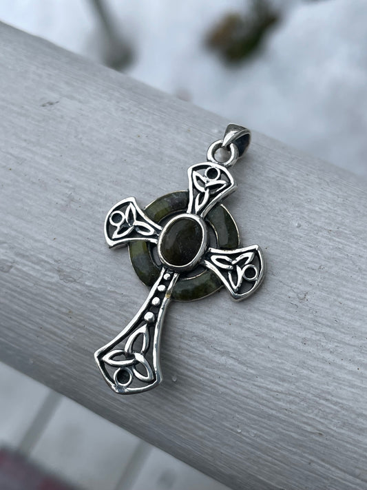 Made in Ireland Green Marble Celtic Cross Pendant 925 Sterling Silver (K19)