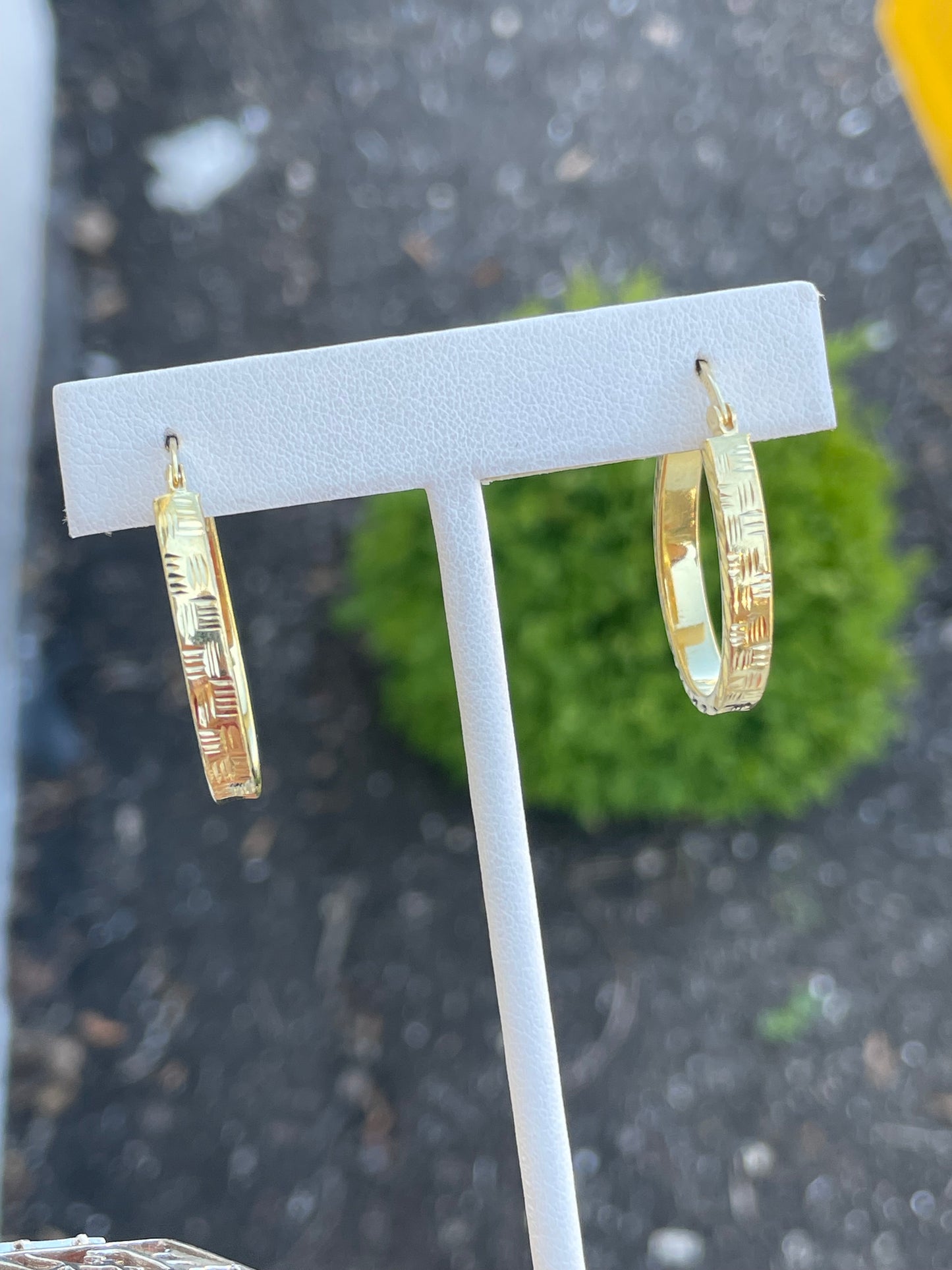 925 Sterling Silver Vermeil Diamond Cut Oblong Hoop Earrings