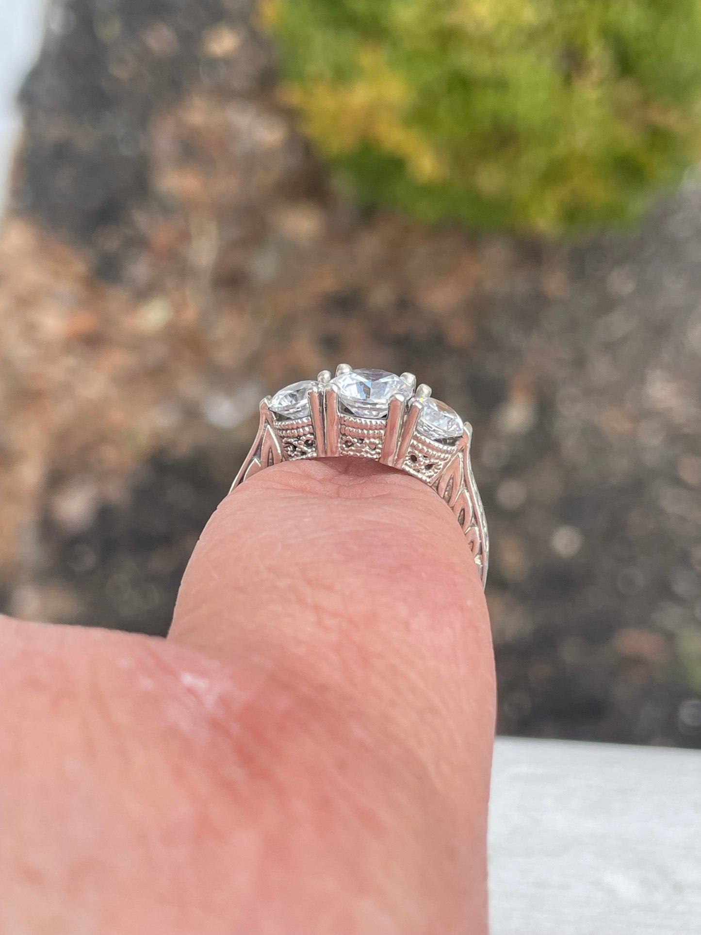 925 Sterling Silver Decorative Filigree Past Present Future Ring Size 10