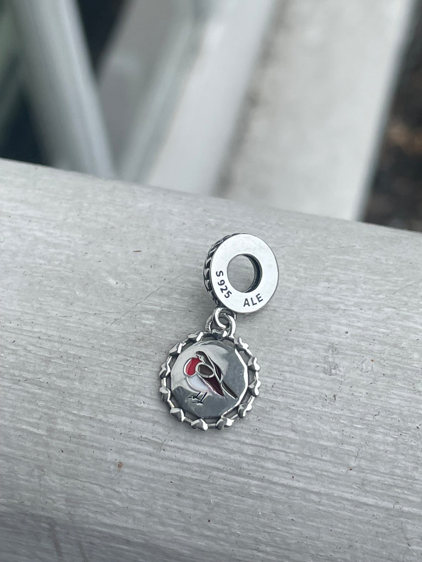 Pandora Connecticut Exclusive State Bird Robin Dangle Charm