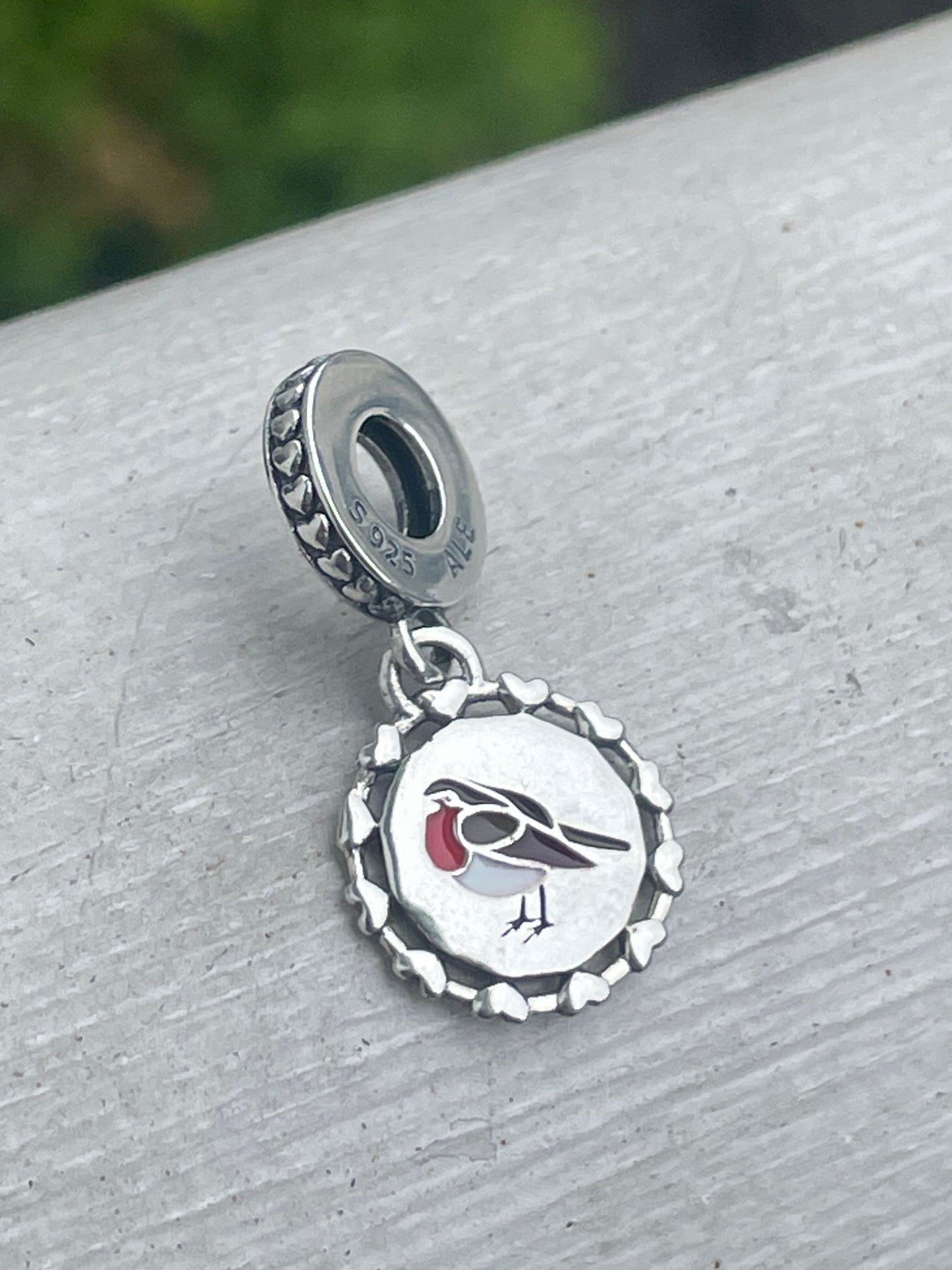 Pandora Connecticut Exclusive State Bird Robin Dangle Charm