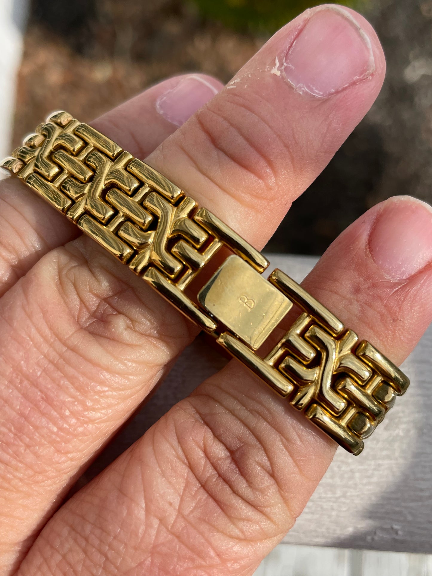 Vintage Ladies Goldtone Bulova Watch