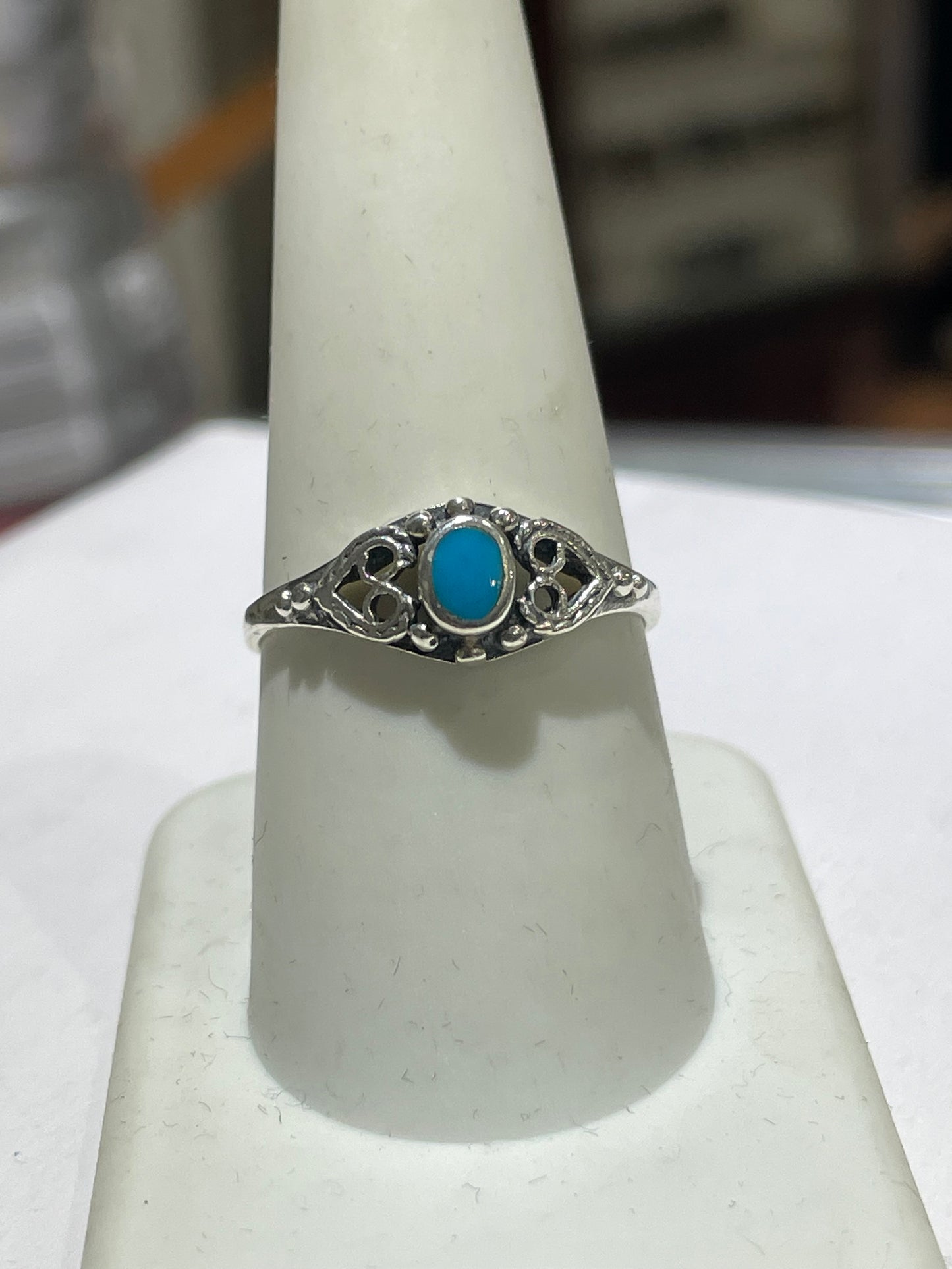 925 Sterling Silver Petite Scrollwork Filigree Turquoise Ring Size 8