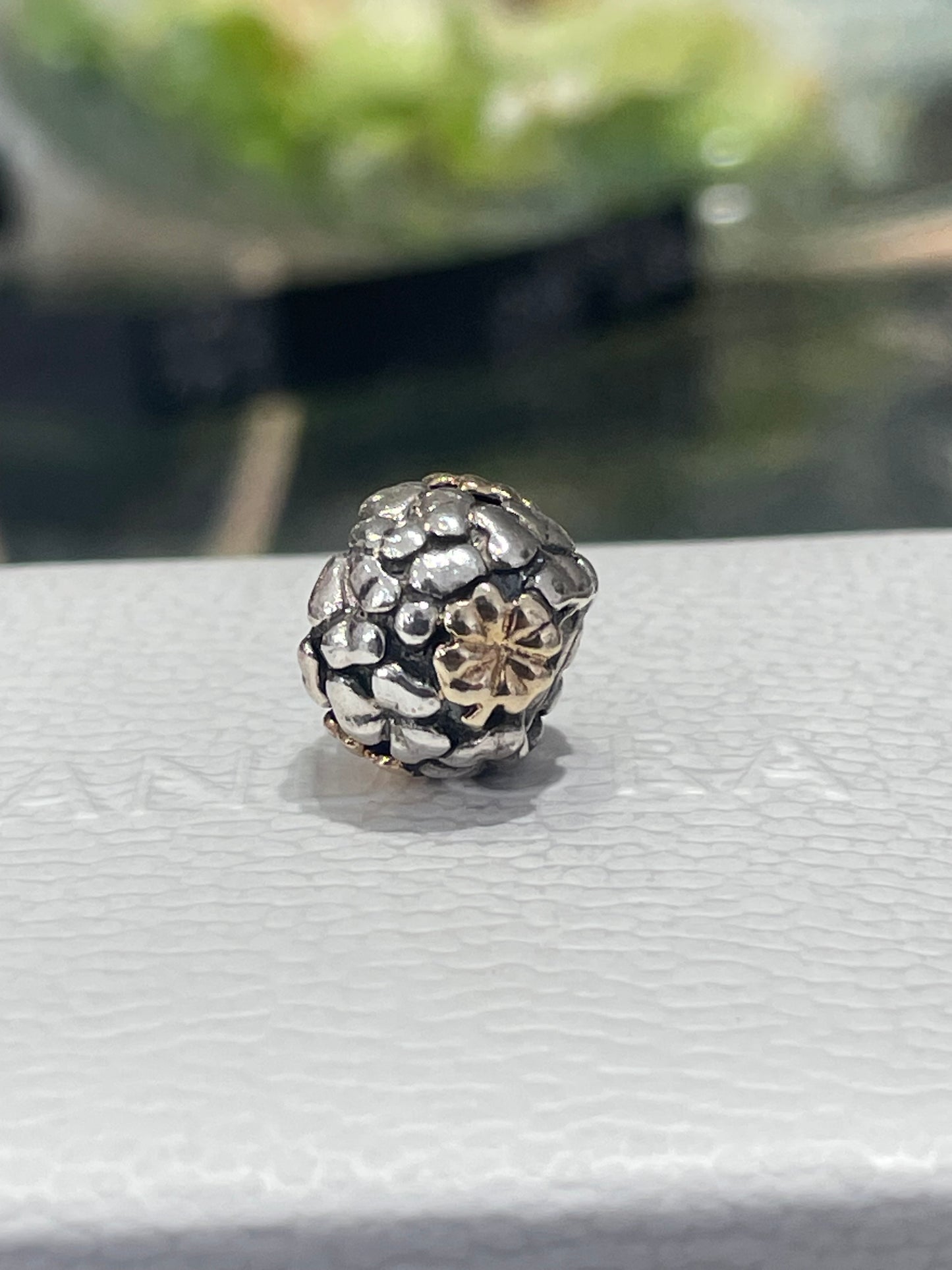 Retired Pandora Two Tone Lucky 4 Leaf Clover Charm 790387