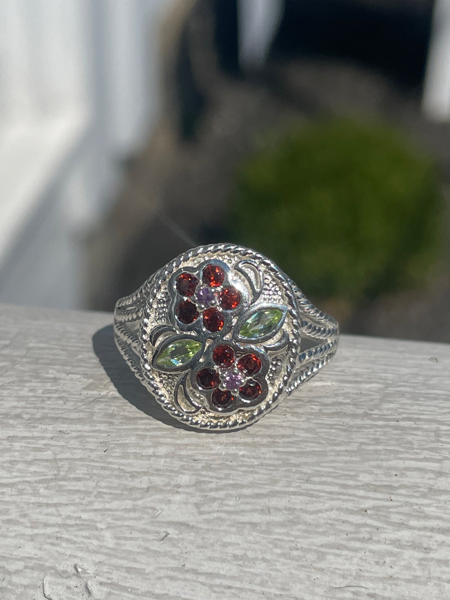 Designer Hallmark 925 Sterling Silver Signet Stone Flower Ring w/ Garnet, Peridot, and Amethyst