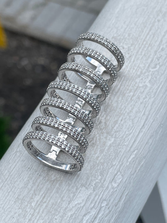 925 Sterling Silver Connected 7 Band Sparkling Cz Ring Size 5