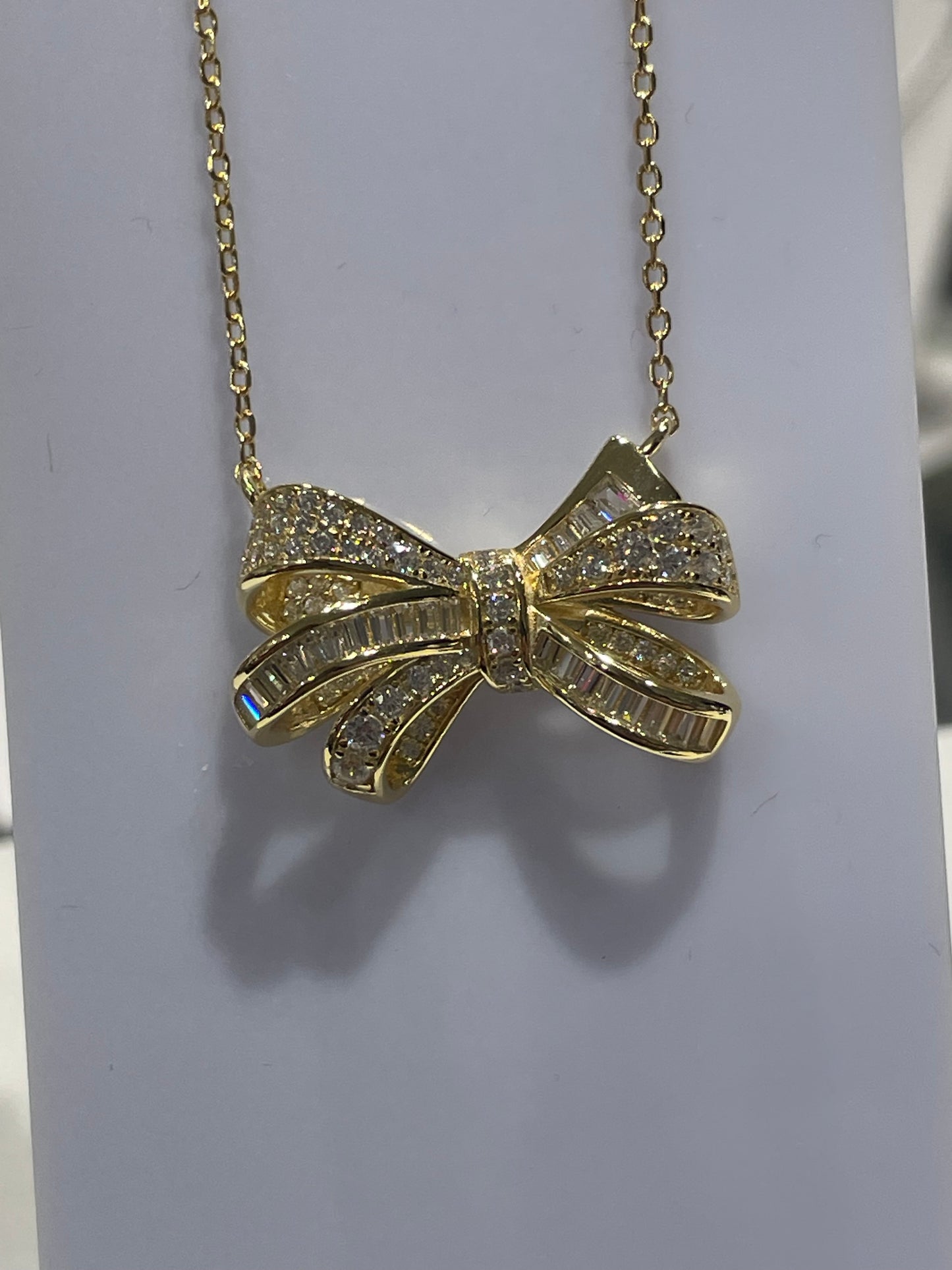 925 Sterling Silver Vermeil Sparkling Cz Bow Necklace