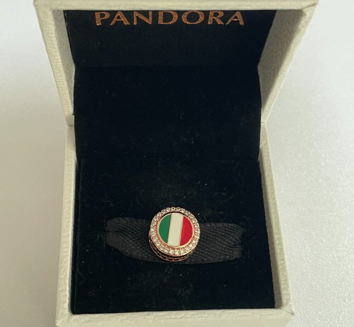 Pandora Italy Country Flag Exclusive Rose Gold Travel Round Signet Charm