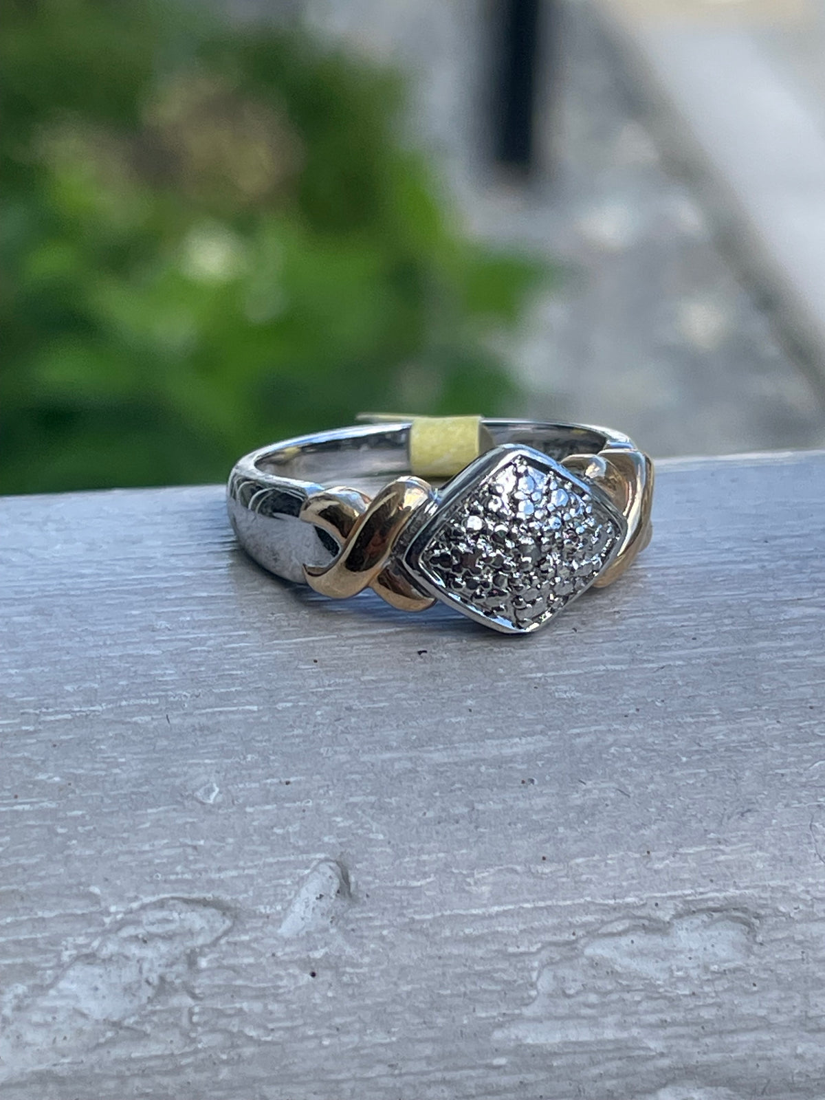 925 Sterling Silver 2tone Vermeil Diamond XO Hugs & Kisses Ring Size 8