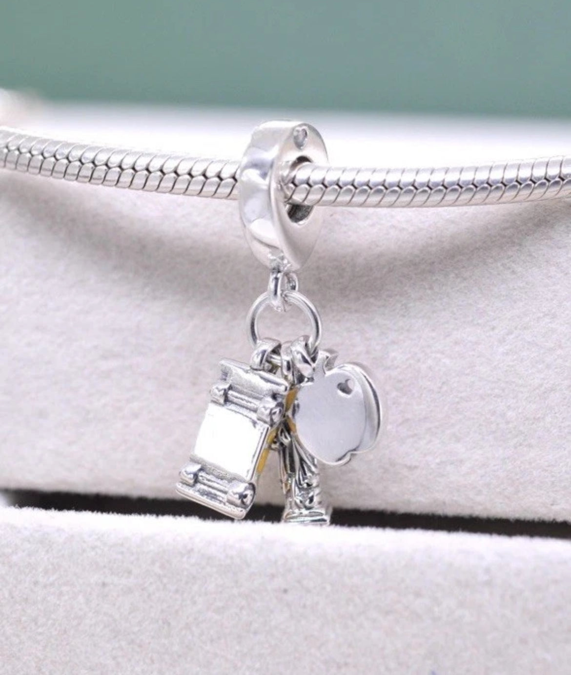 Pandora NYC Highlights Trio Dangle New York City Charm