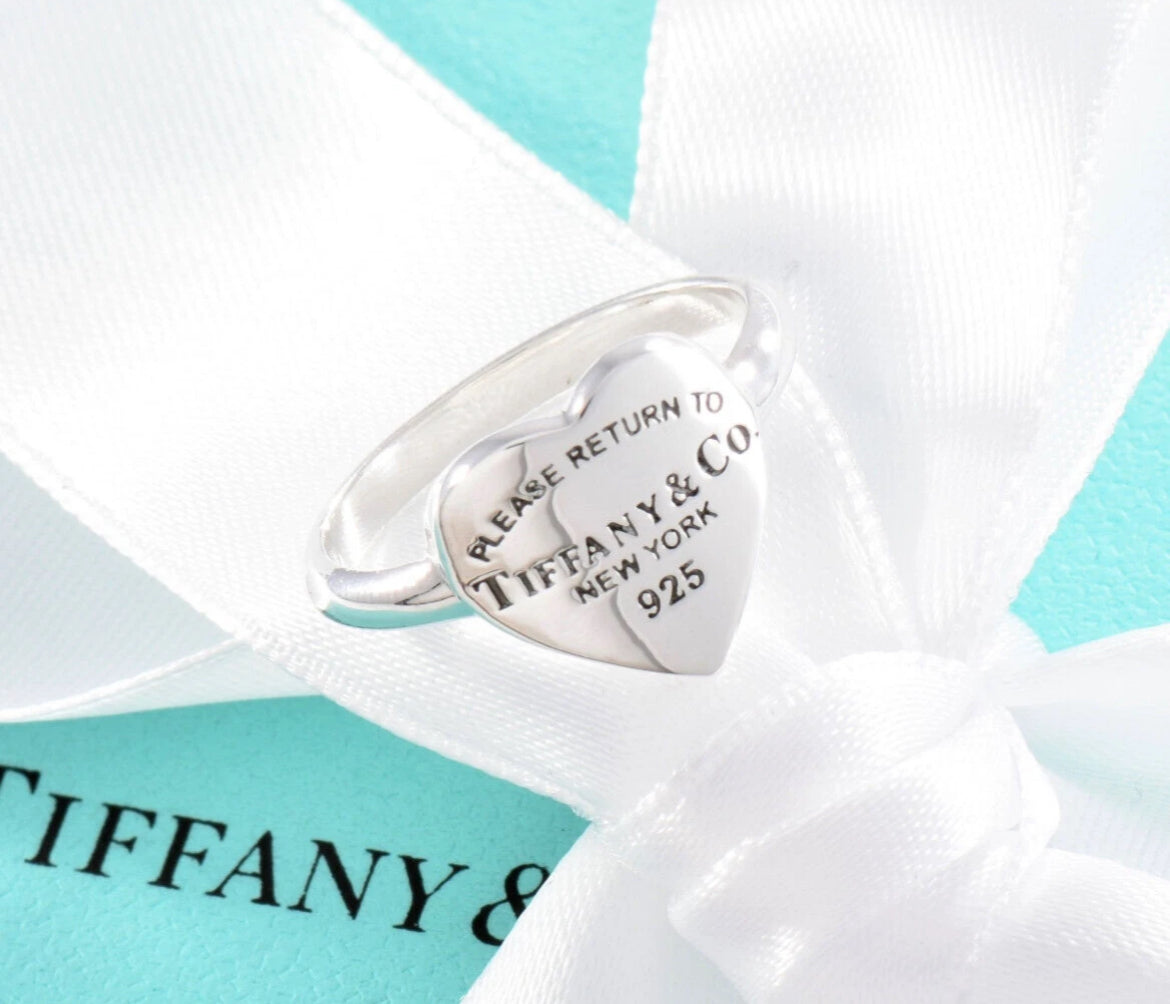 Tiffany & Co. Silver Curved Hesrt Return to Signet Heart Ring Size 4.5