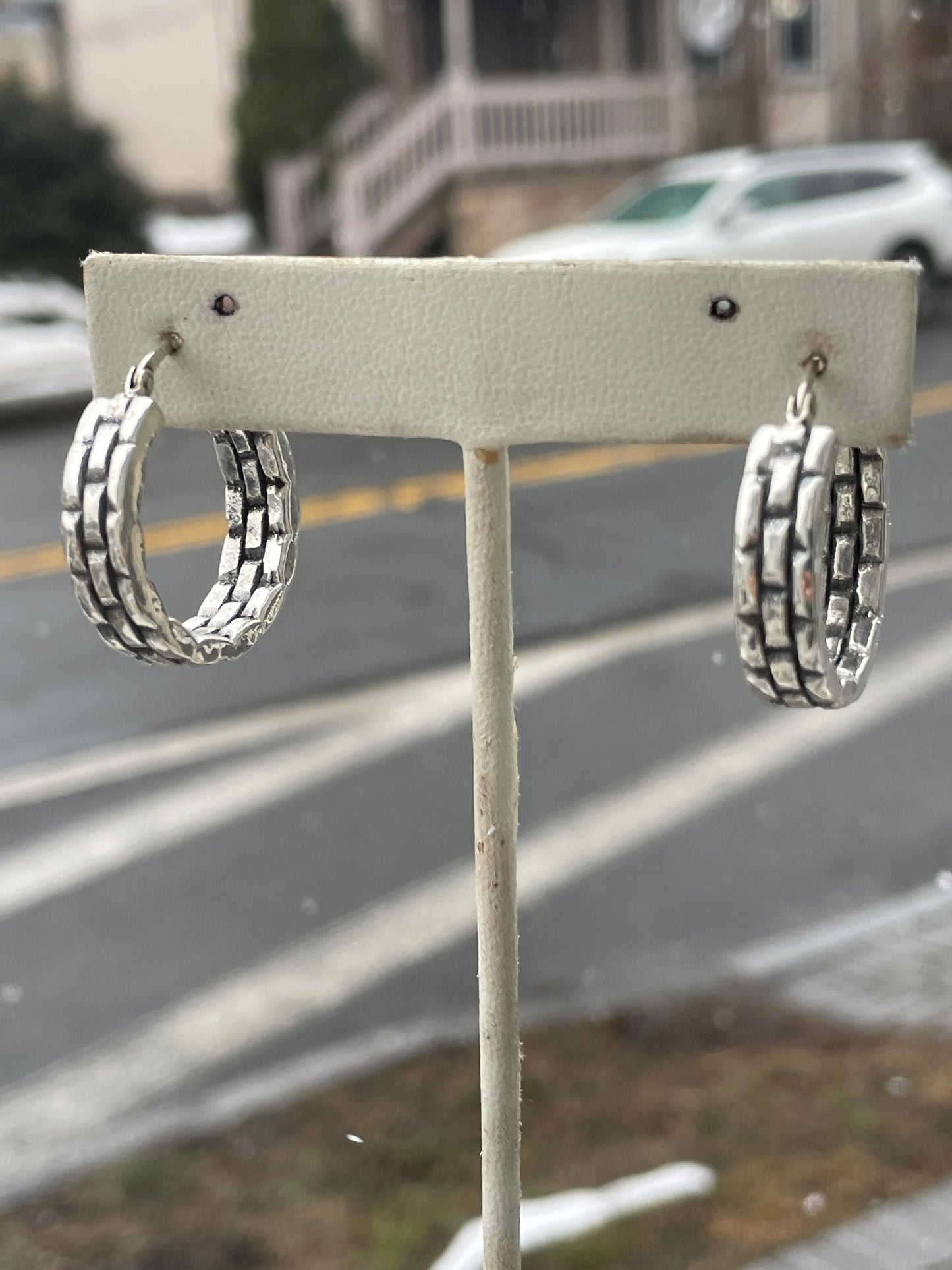 925 Sterling Silver Brick Design 30mm wide hoop earrings (K4)