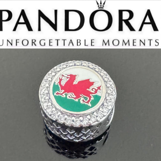 Pandora Country of Wales Exclusive Round Signet Flag Charm