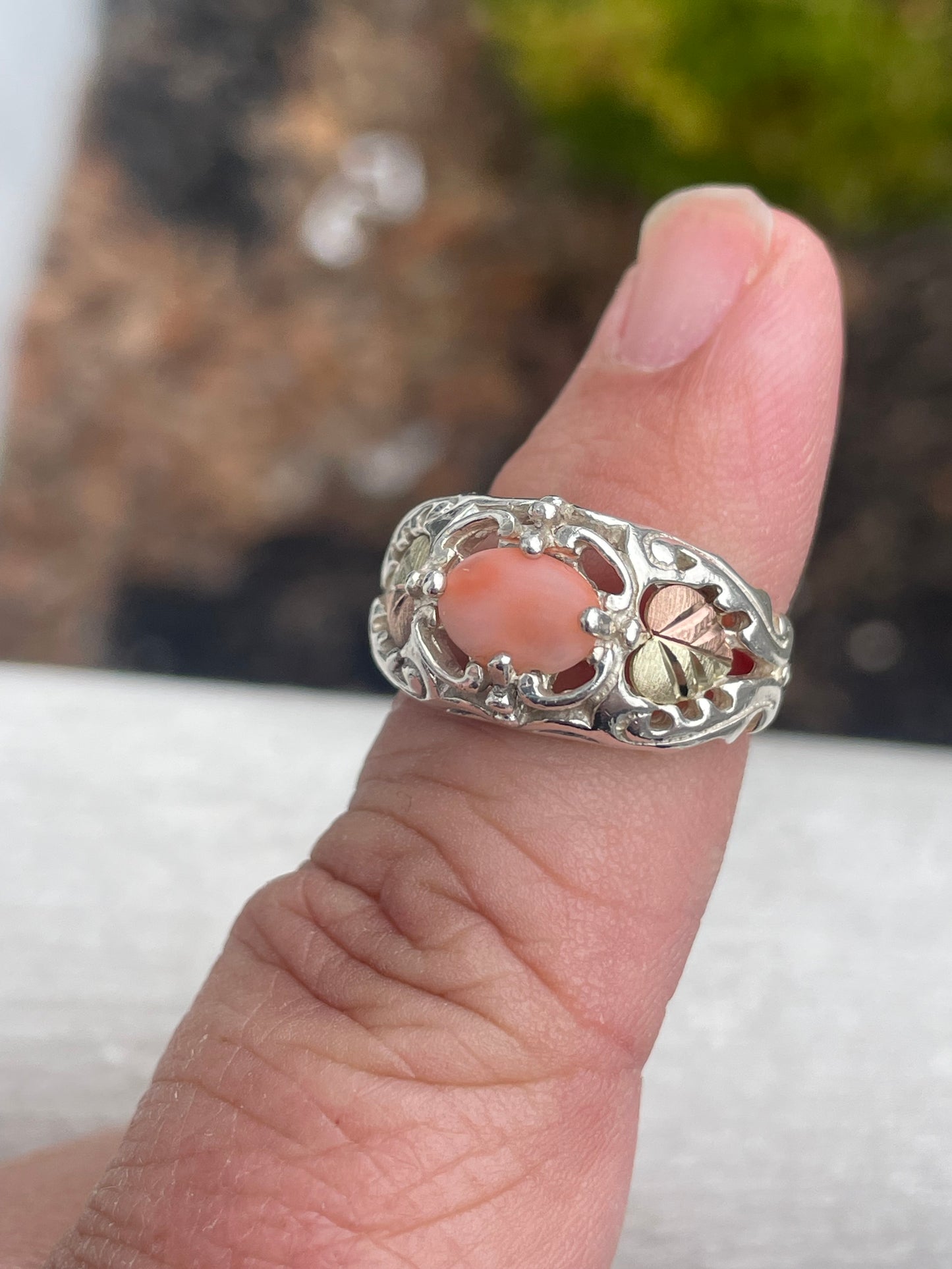 925 Sterling Silver & 12k Gold Coral Stone Ring Size 7