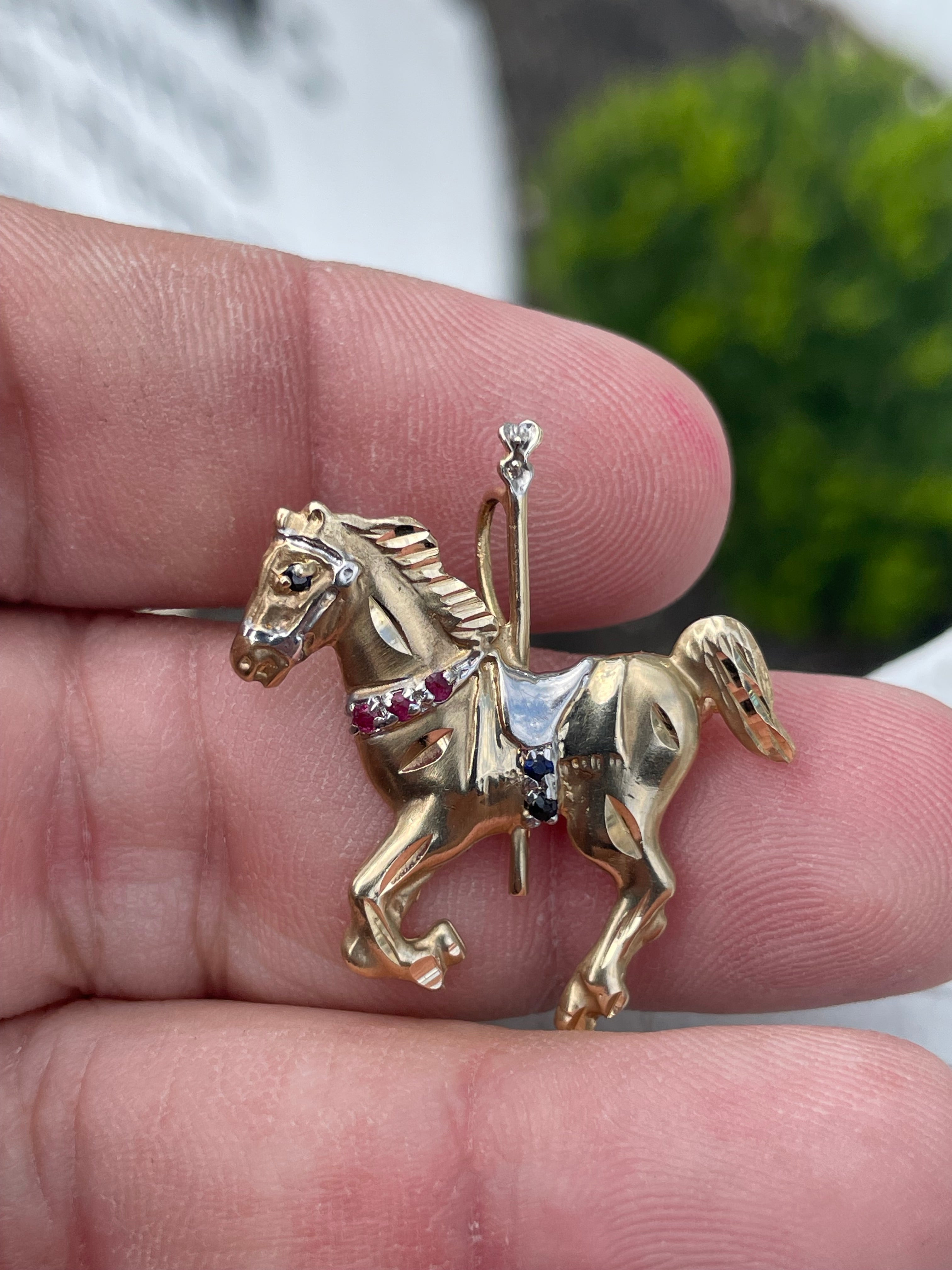 Hot 14k Gold Carousel Horse Pendant