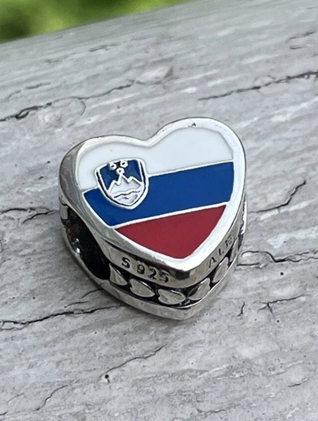 Pandora Slovenia Exclusive Country Heart Flag Charm