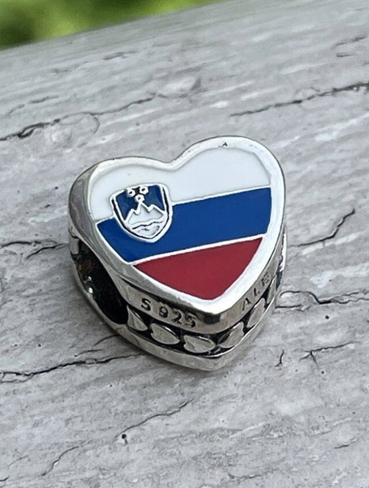 Pandora Slovenia Exclusive Country Heart Flag Charm