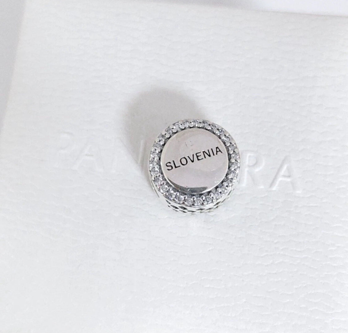 Pandora Slovenia Exclusive Country Flag Round Signet Charm