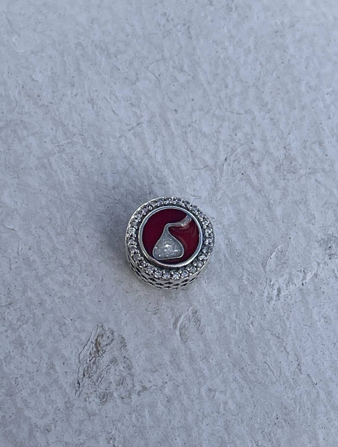Pandora Hershey Pennsylvania Exclusive Hershey Kiss Logo Round Signet Charm