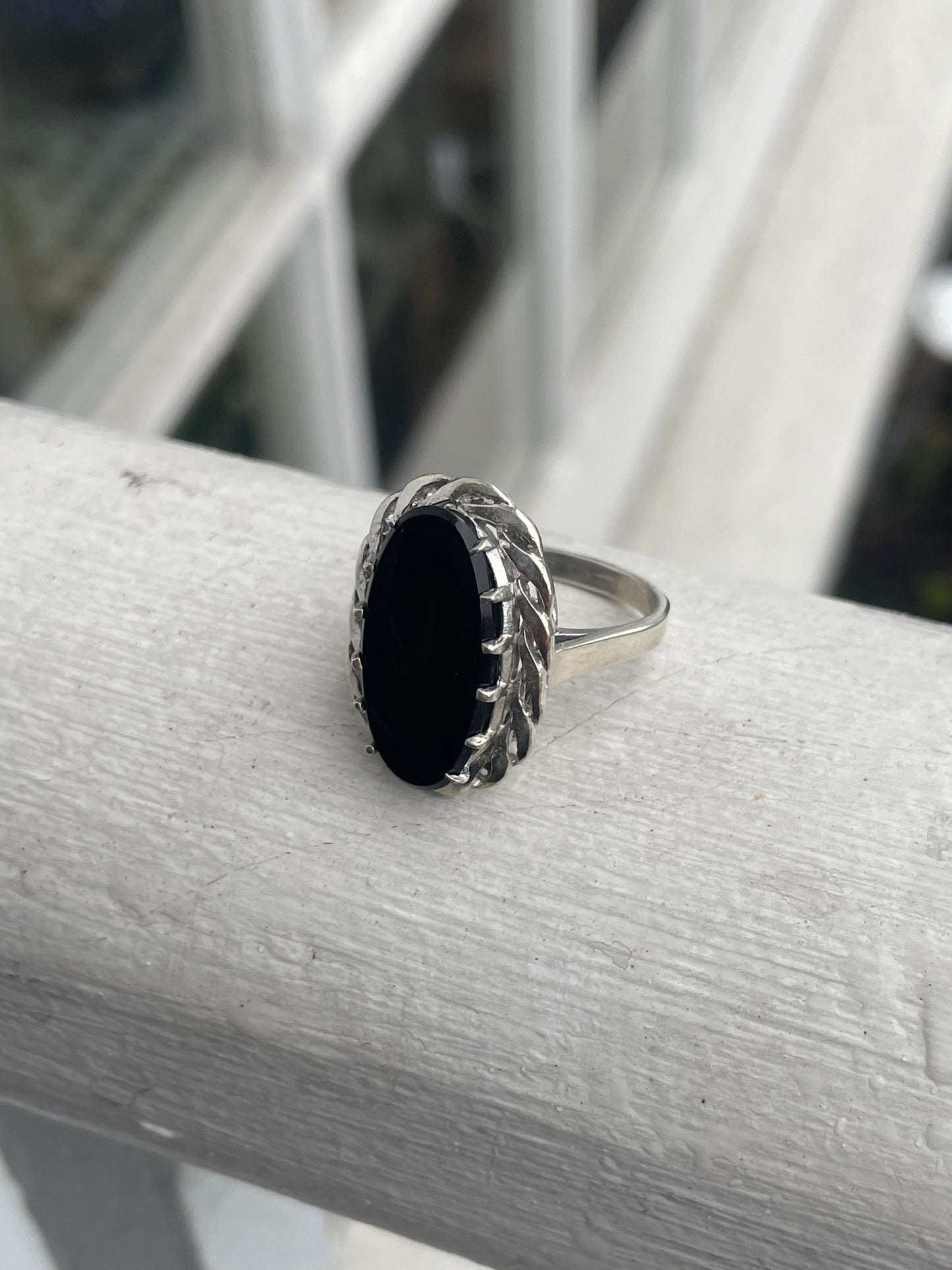925 Sterling Silver Oval Black Onyx Signet Solitaire Ring Size 7