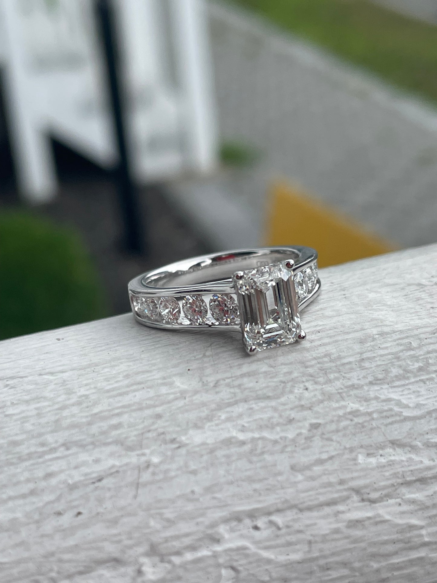 14k White Gold Emerald Cut Diamond Engagement Ring Size 7