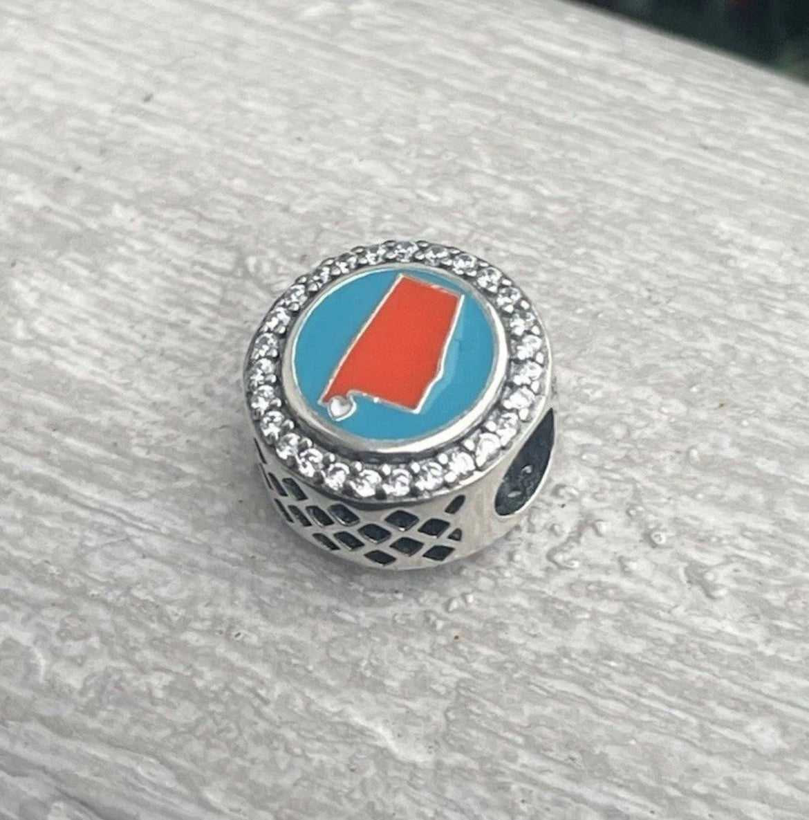 Pandora Orange Lake Alabama State Exclusive Round Signet Travel Destination Vacation Charm