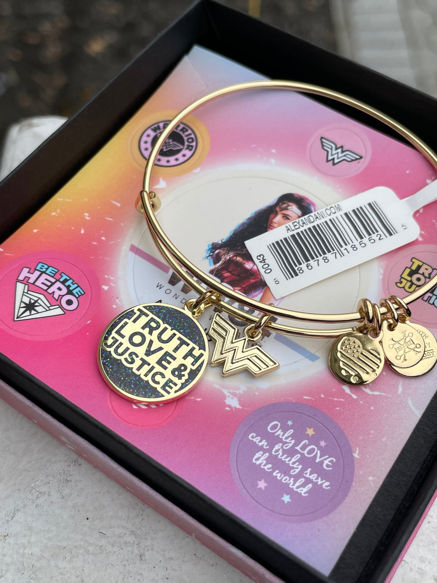 Wonder Woman 84 Alex and Ani Truth Love & Justice Bracelet New w/ tags card and box