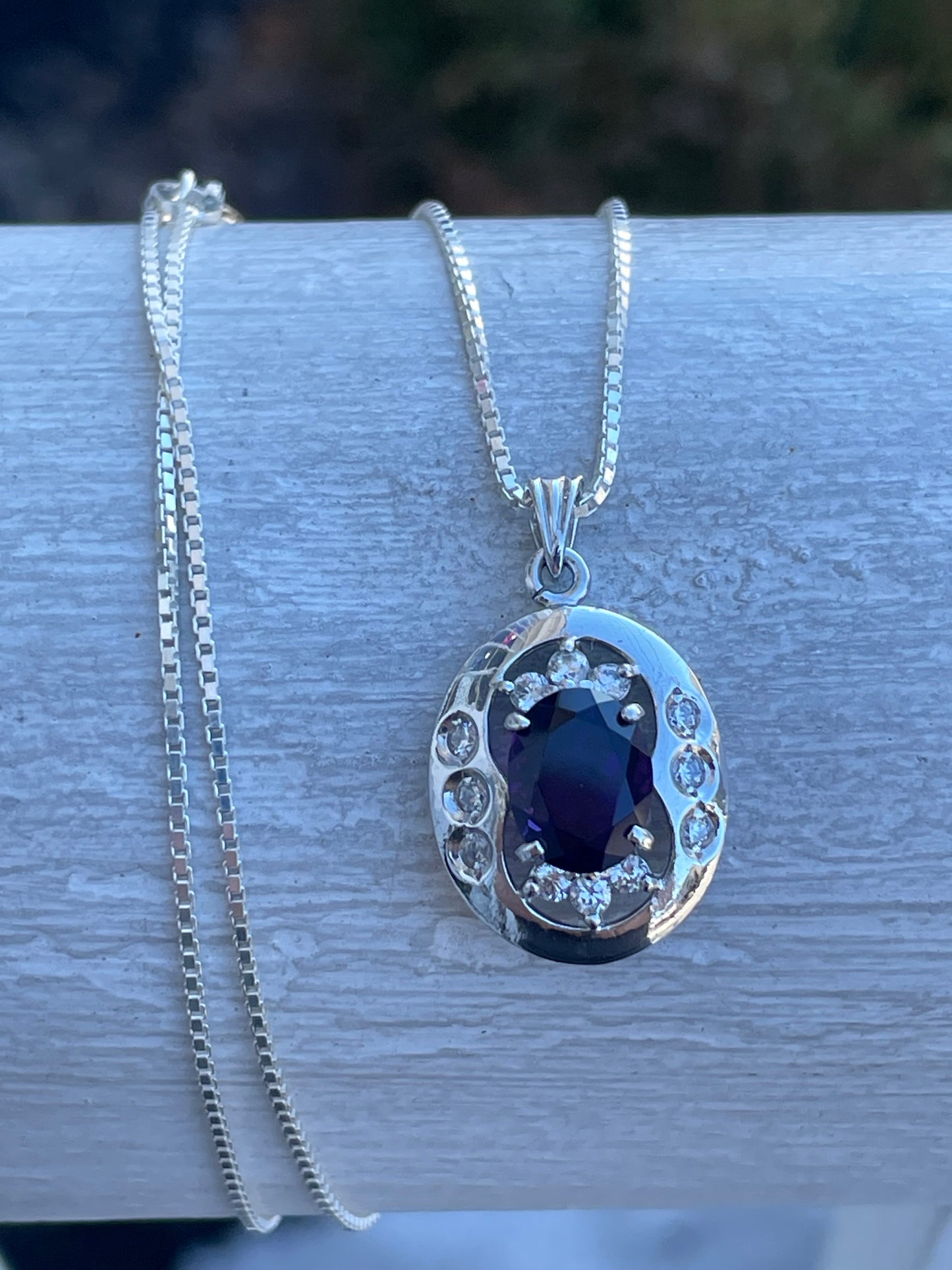 925 Sterling Silver 1.50ct Oval Amethyst & Cz Necklace