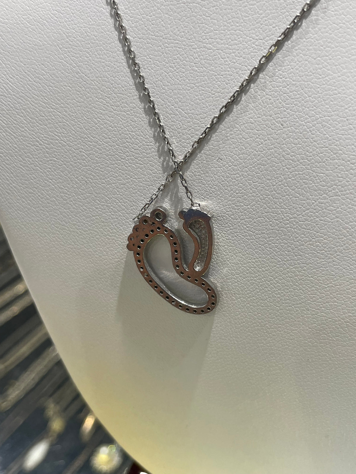925 Sterling Silver Mother to Be Foot Side by Side Sparkling Cz Necklace