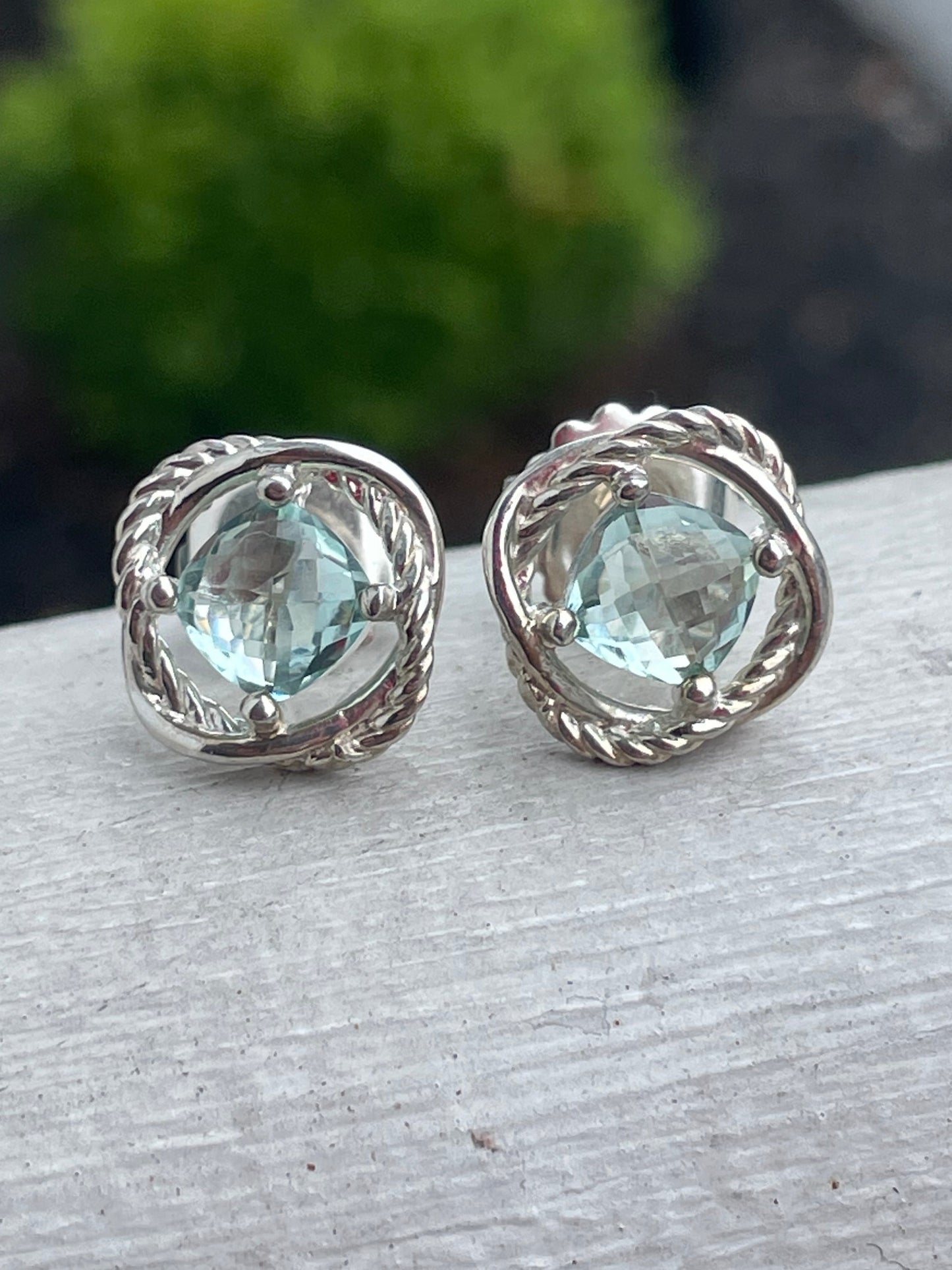 Designer David Yurman 925 Sterling Silver & 14k Gold Aquamarine Infinity Earrings
