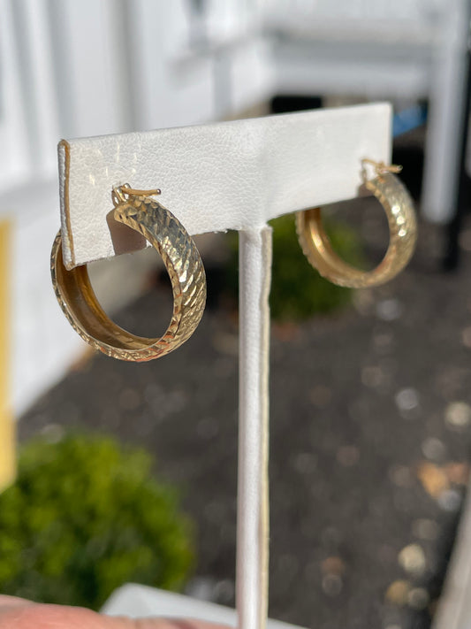 14k Gold Prism Cut Hoop Earrings