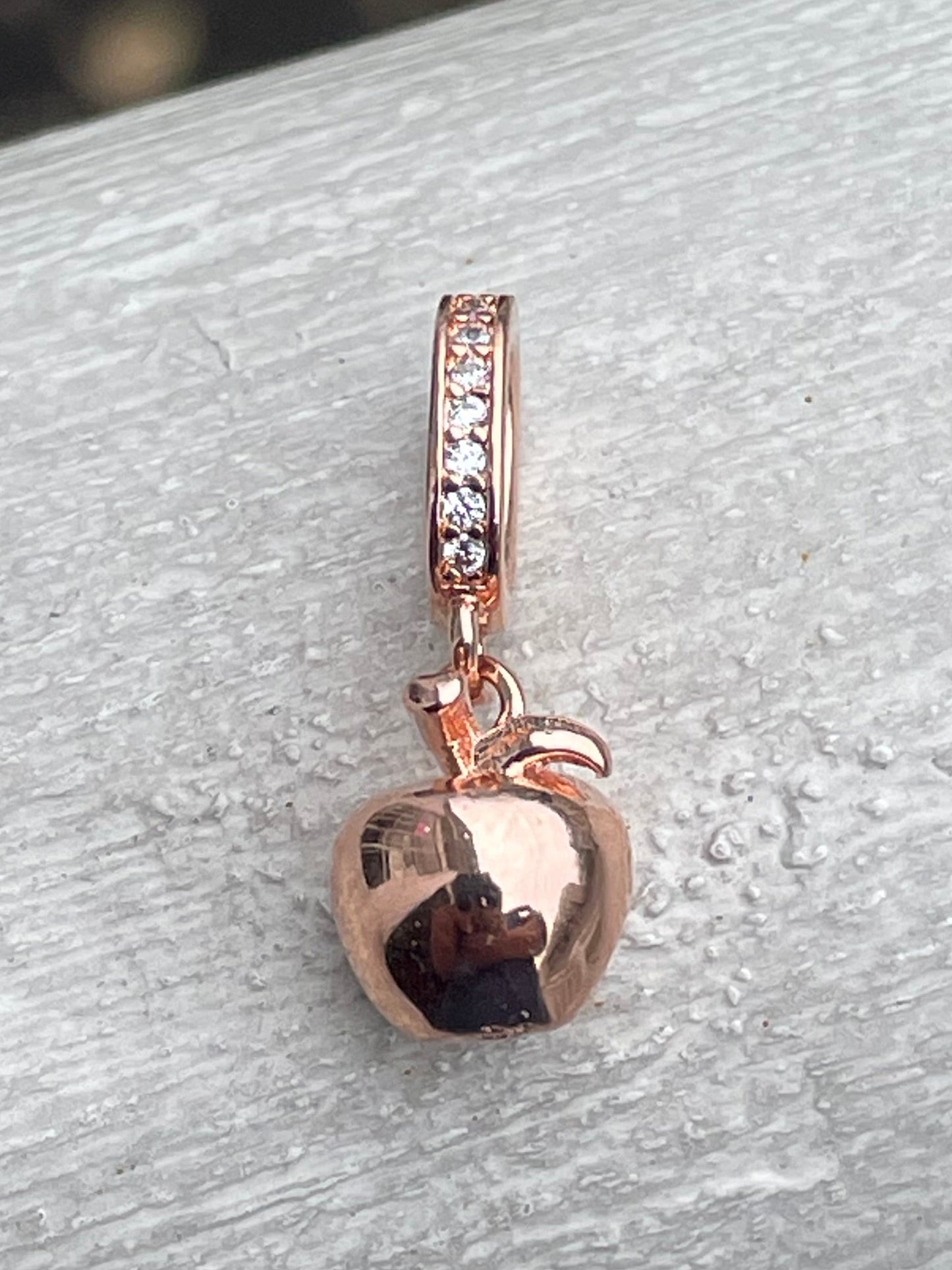 Rare Pandora Rose Gold NYC Apple Dangle Charm
