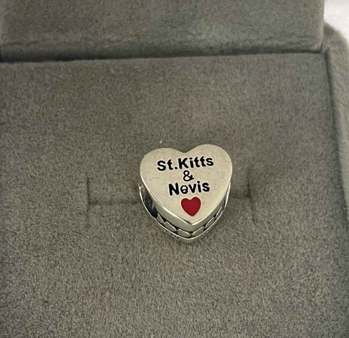 Pandora St. Kitts & Nevis Heart Flag Island Country Exclusive Travel Vacation Charm