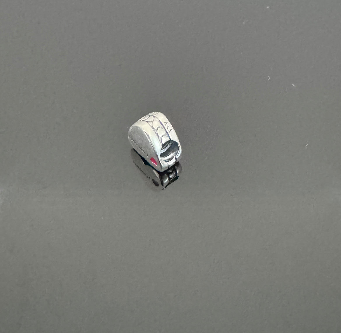 Rare Pandora State of Tennessee Exclusive Heart Flag Charm