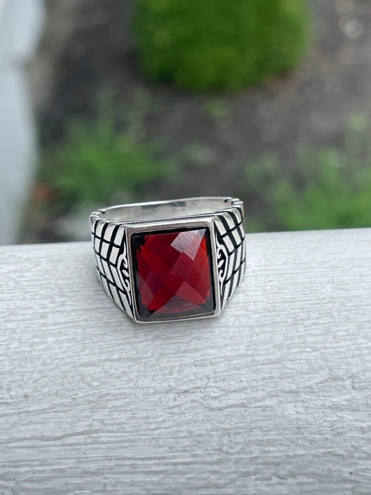 925 Sterling Silver Rectangle Garnet Signet Ring Size 9