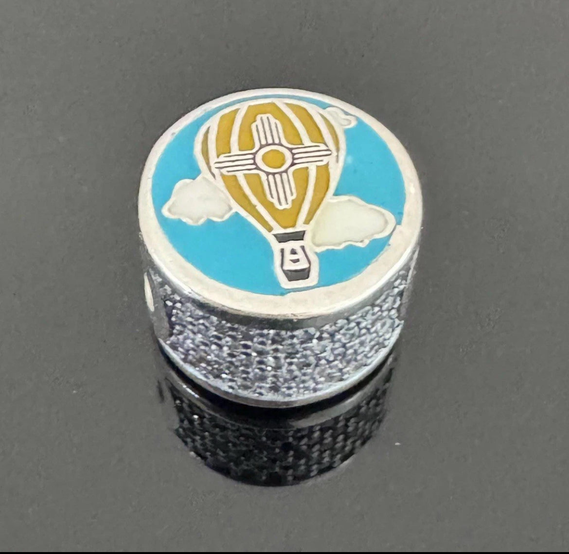 Pandora New Mexico State Exclusive New Round Signet Charm