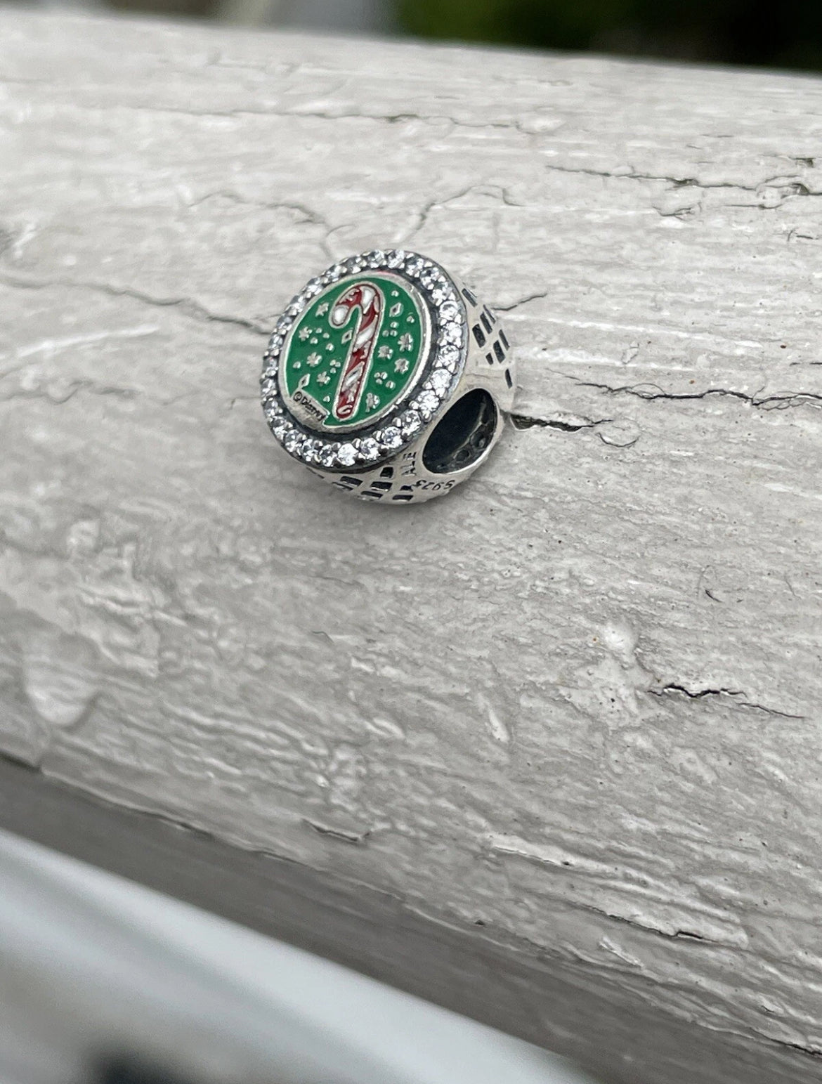 Rare Pandora Disney Parks exclusive Gingerbread Man & candy cane christmas charm