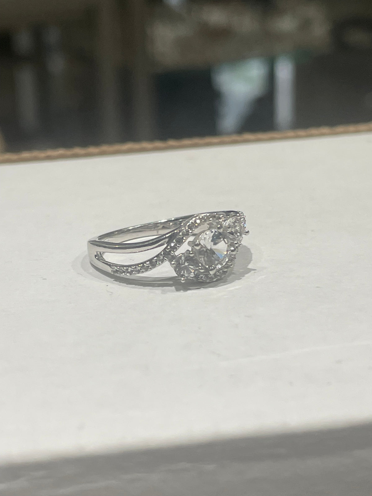 925 Sterling Silver Clear Zirconia Infinity Love Ring