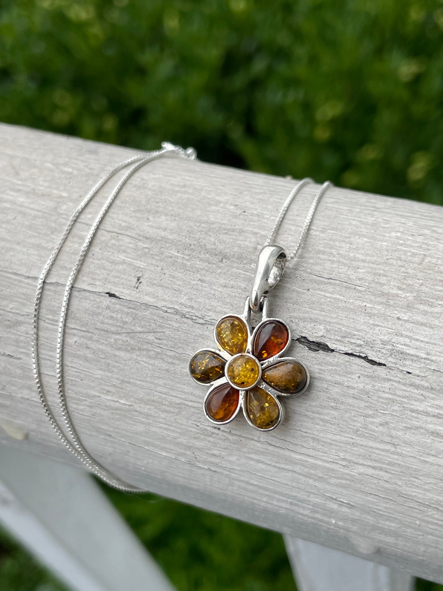 925 Sterling Silver “The colors of amber” Flower Necklace