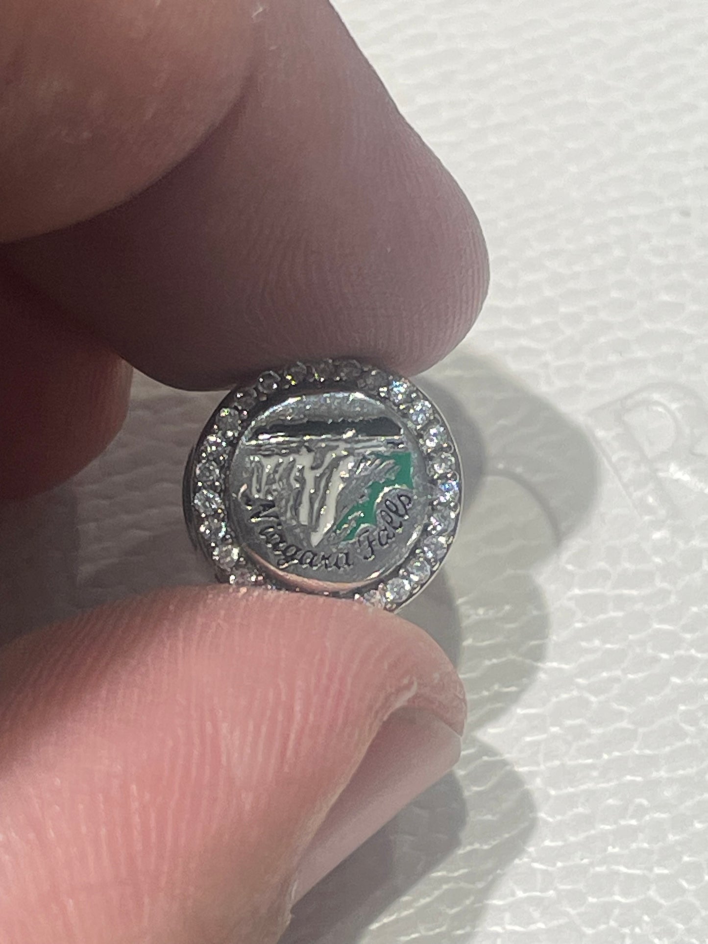 Pandora Niagara Falls Exclusive Travel Charm