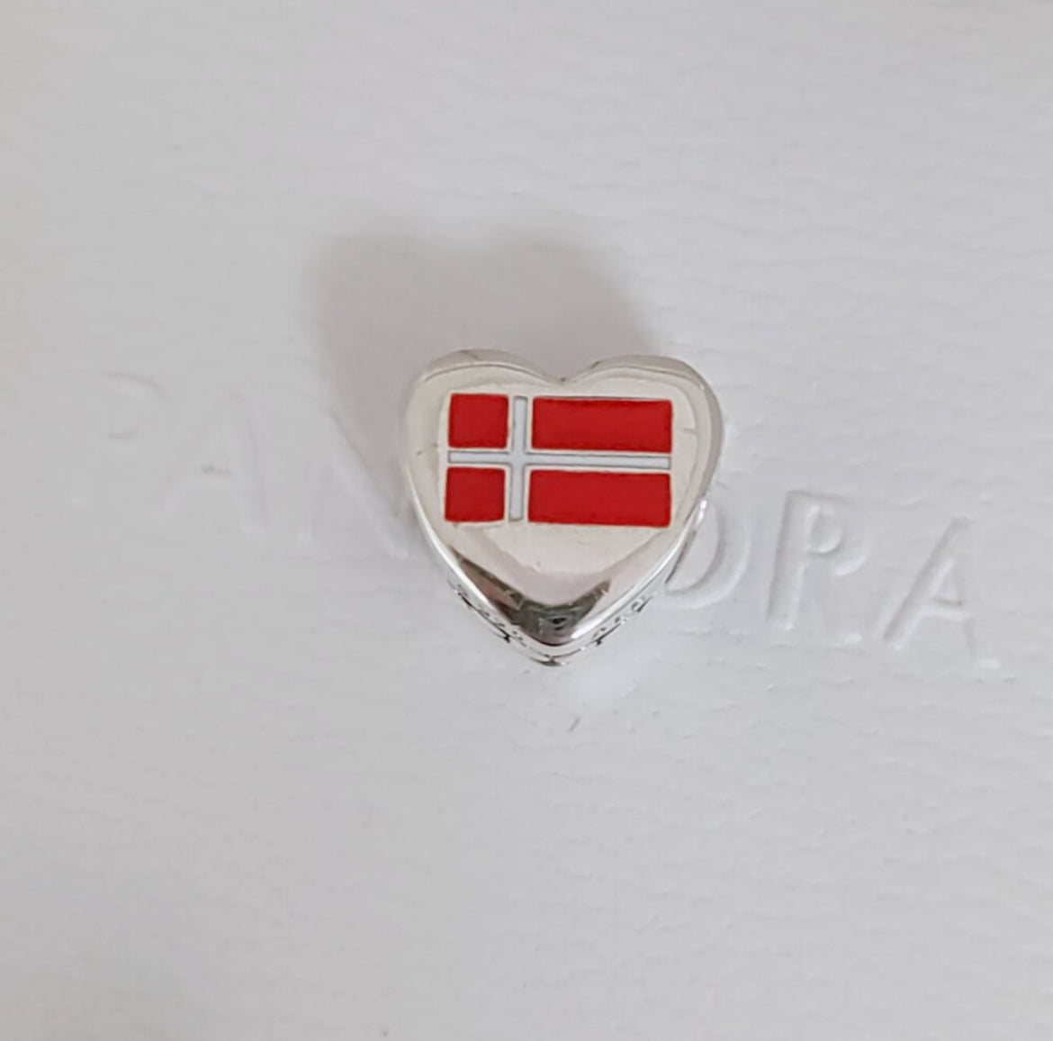 Pandora Denmark Country Exclusive Heart Flag Charm