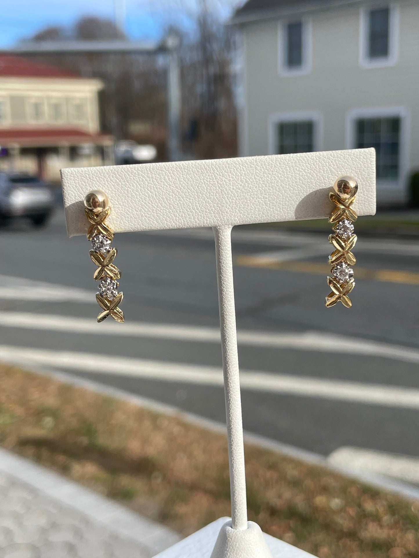 14k Gold XO hugs and kisses Diamond drop earrings