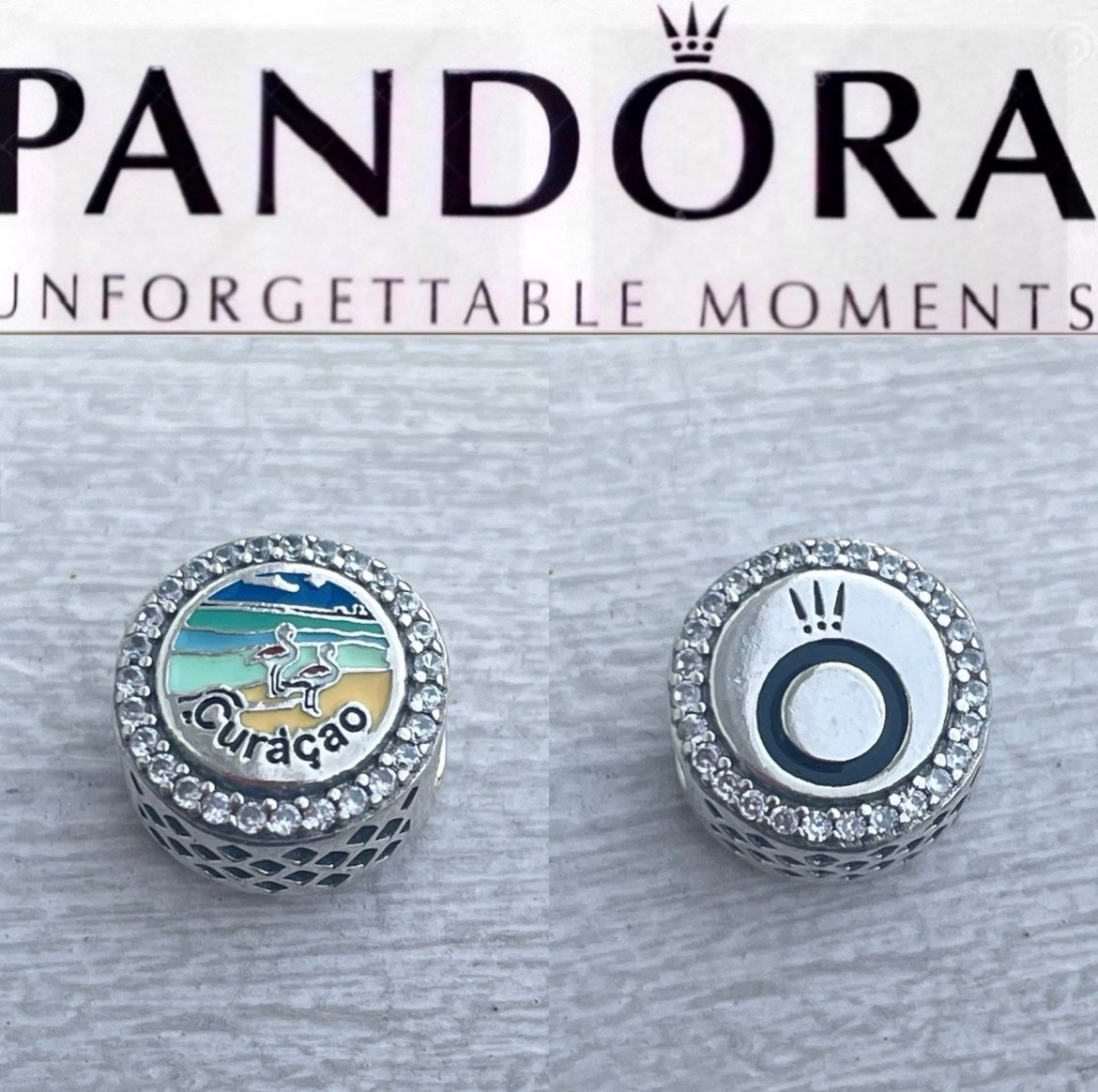 Pandora Curacao Round Signet Exclusive Charm