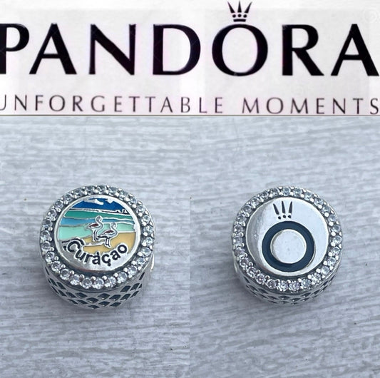 Pandora Curacao Round Signet Exclusive Charm