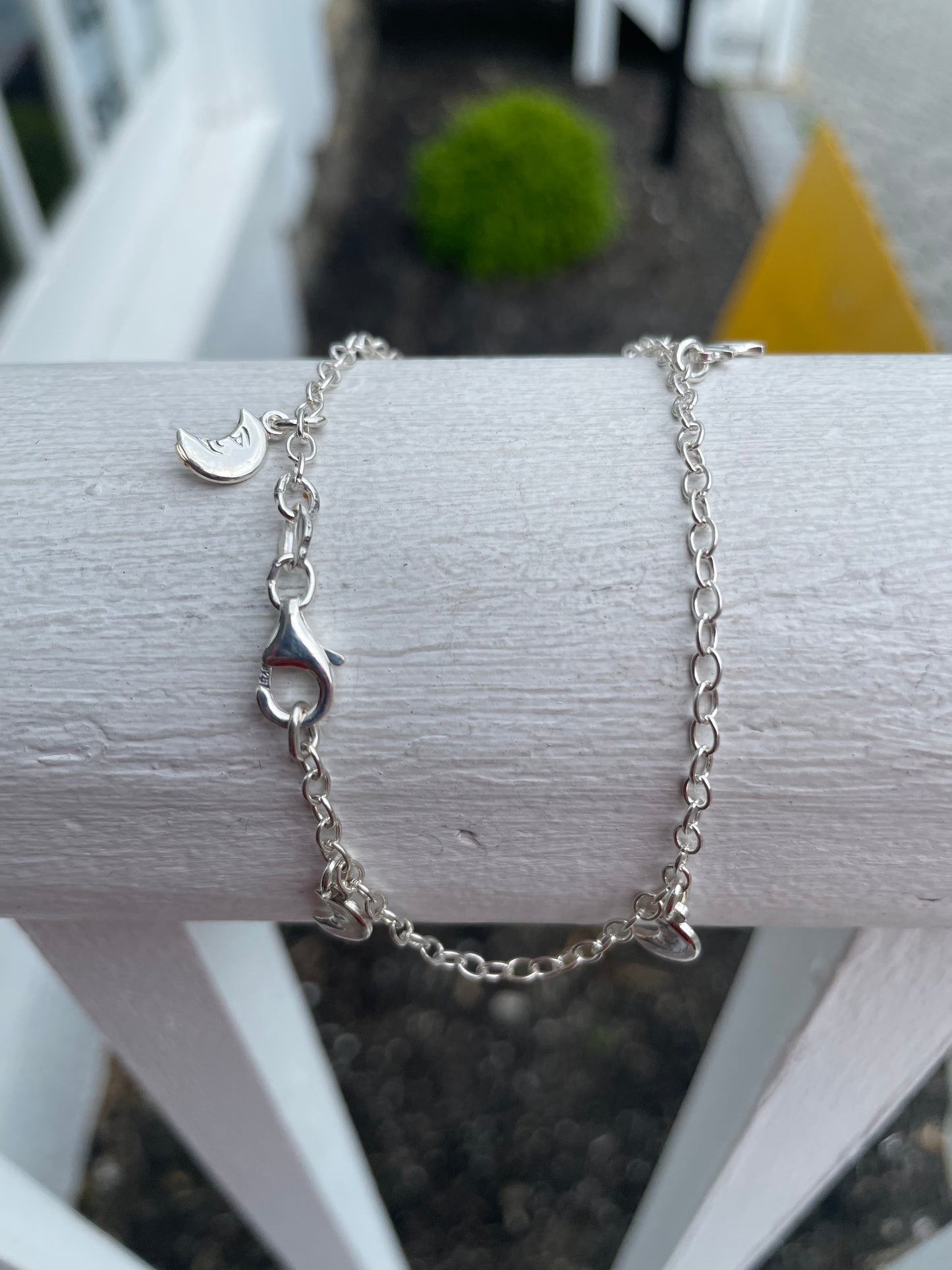 925 Sterling Silver Crescent Moon Dangle Charm Anklet 10”